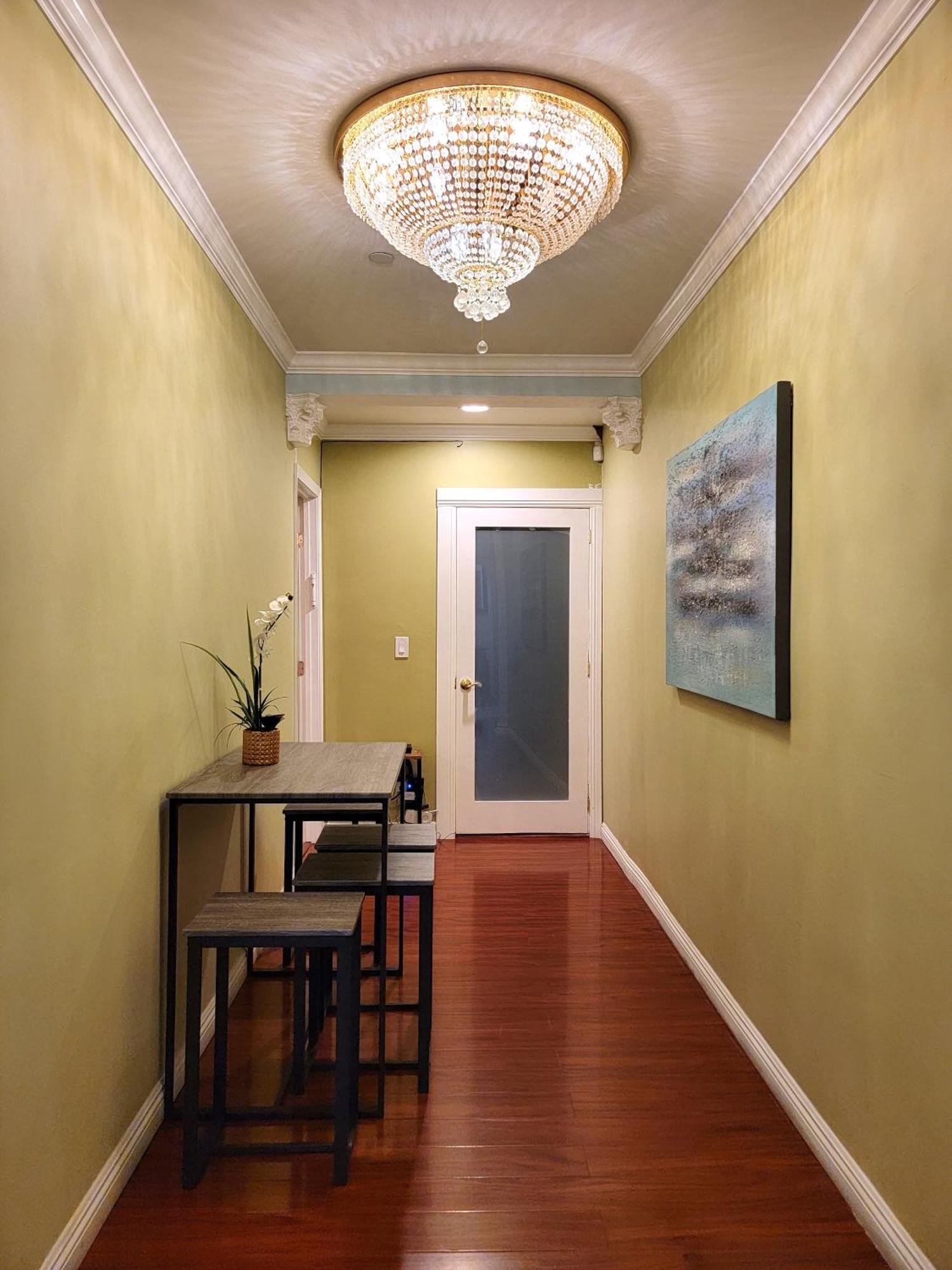Appartement 3 Bedroom Guest First Floor Unit With Patio Area Right Next To The Mrc 10 Minutes From Rodeo Drive Washer Dryer Wifi And *